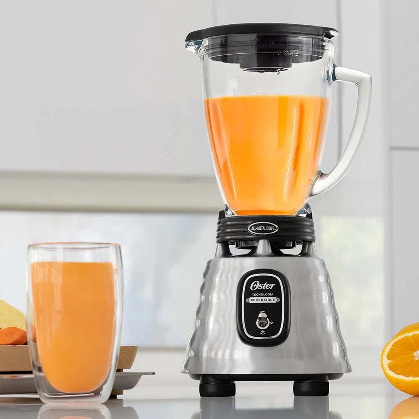 Licuadora Clásica Oster Vaso de Vidrio 1.5 Litros Gris BLSTBESTE-013