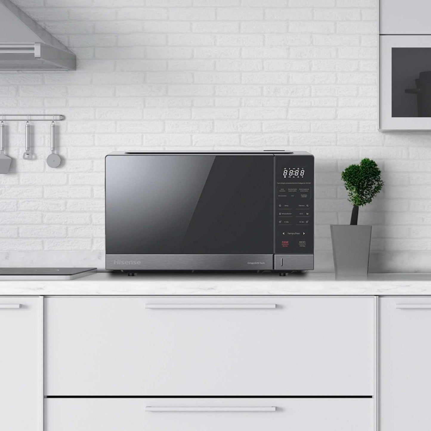 Horno de Microondas Hisense 1.1 Pies Cúbicos Negro HMMG3010DSG