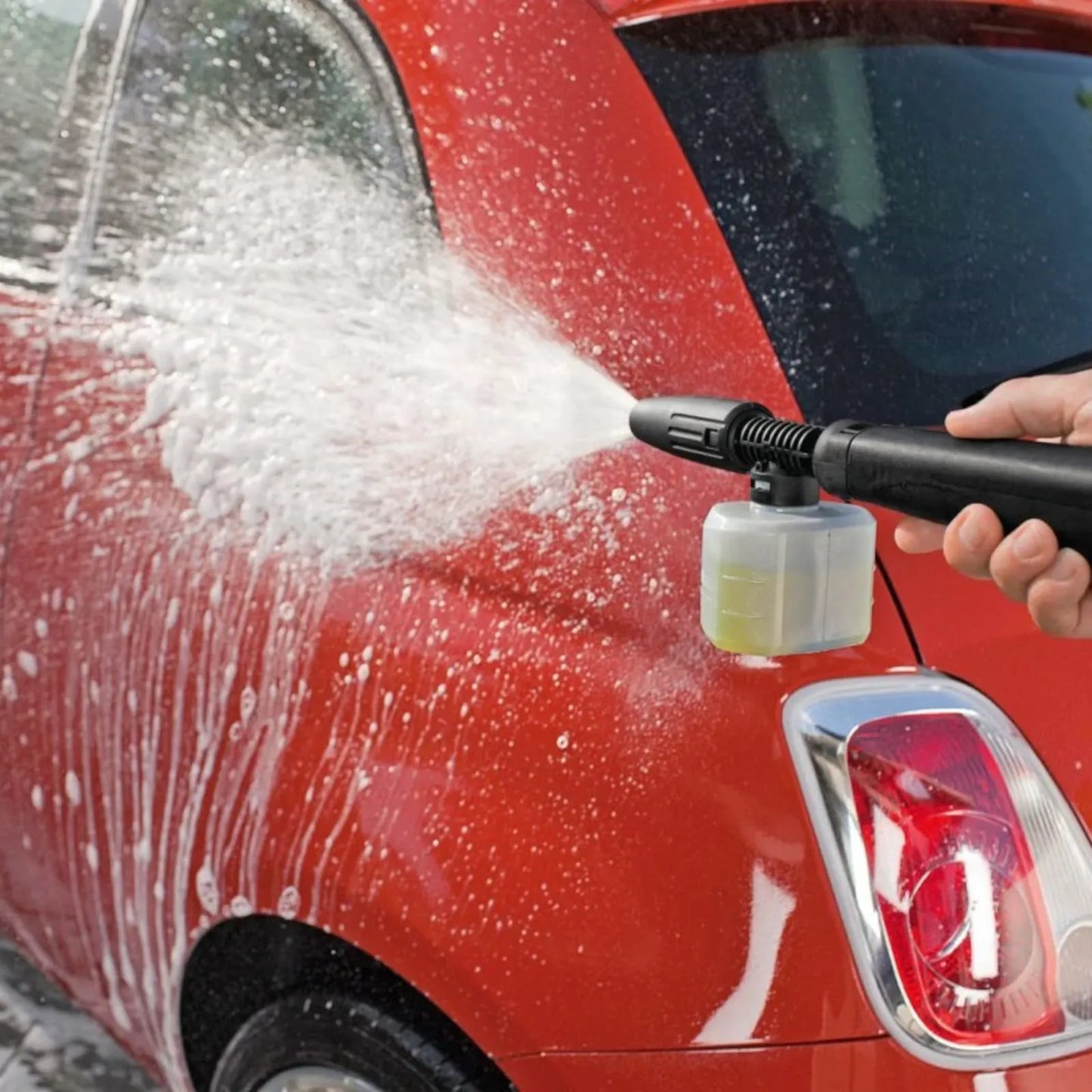 Hidrolavadora Karcher K2 Basic Car Kit Negra