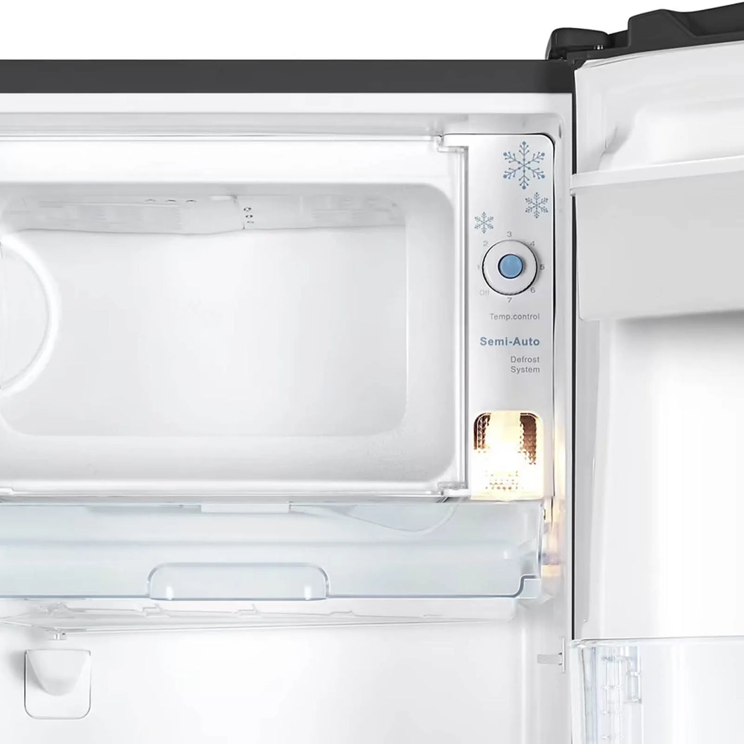 Refrigerador Hisense 7 Pies Cúbicos RR63D6WBX