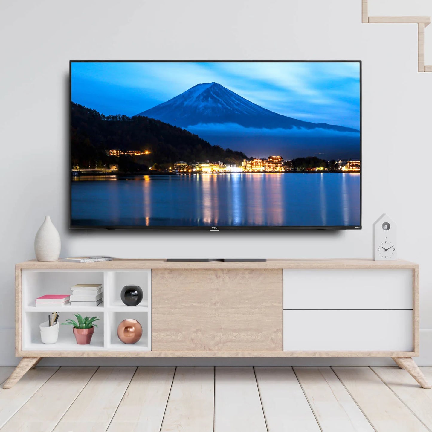 Televisión Pantalla 43 Pulgadas TCL Roku TV 4K UHD 43S443-MX