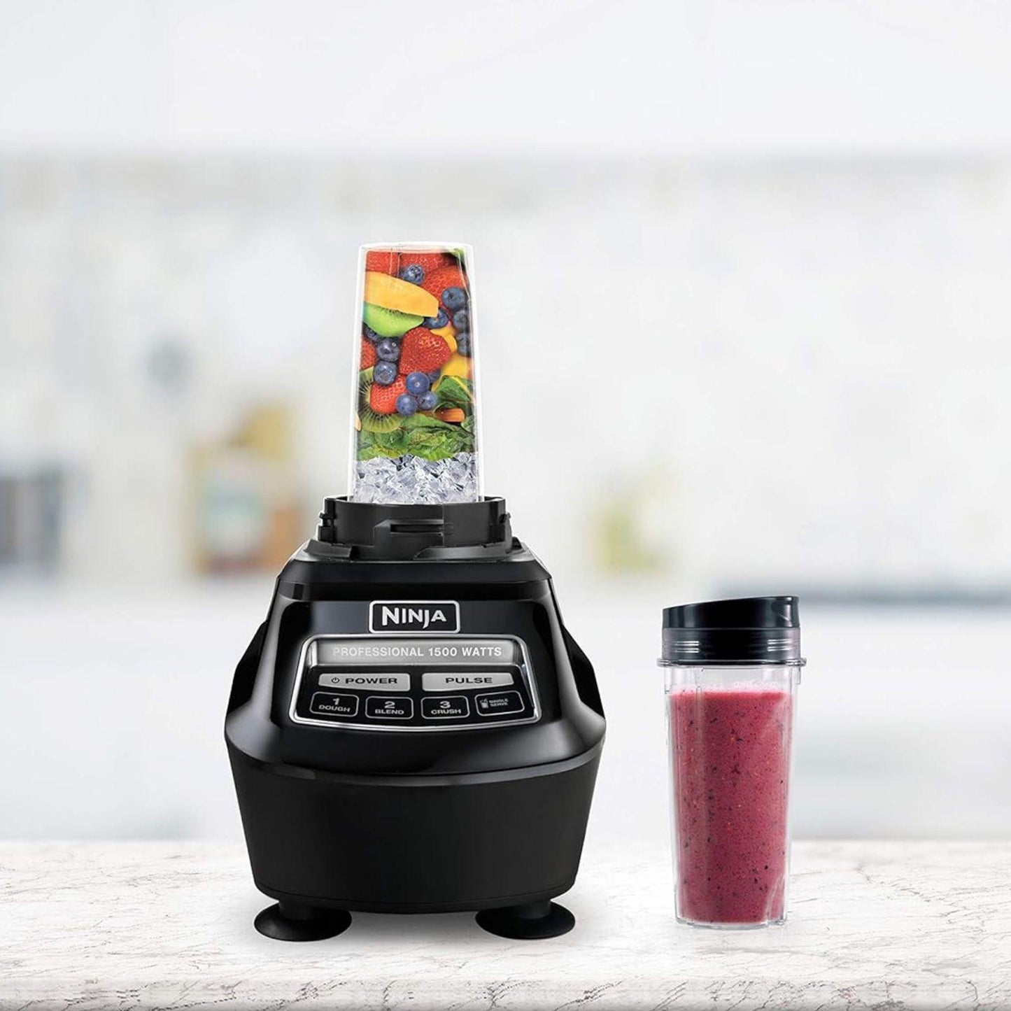 Licuadora Ninja Mega Kitchen System Vaso de Plástico 2.1 Litros BL770