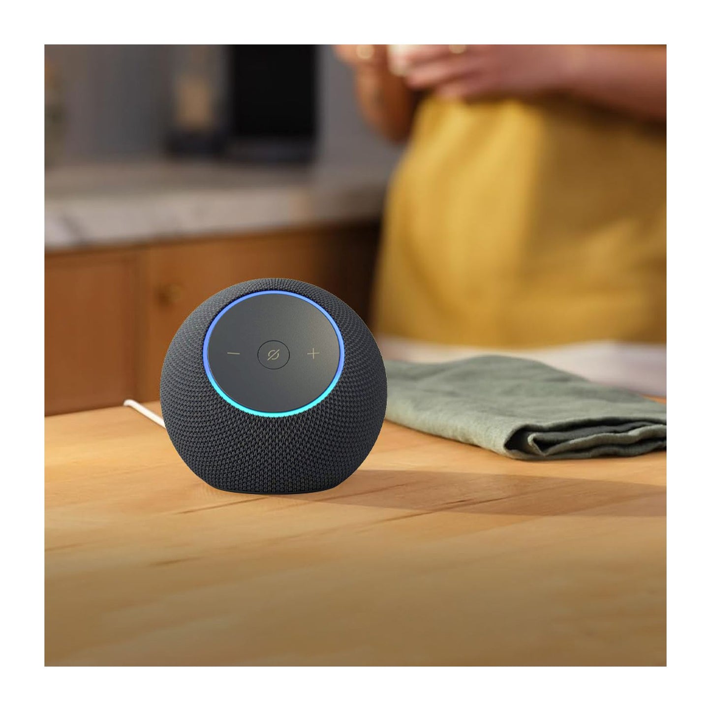 Bocina Inteligente Echo Dot Max Negra con Alexa