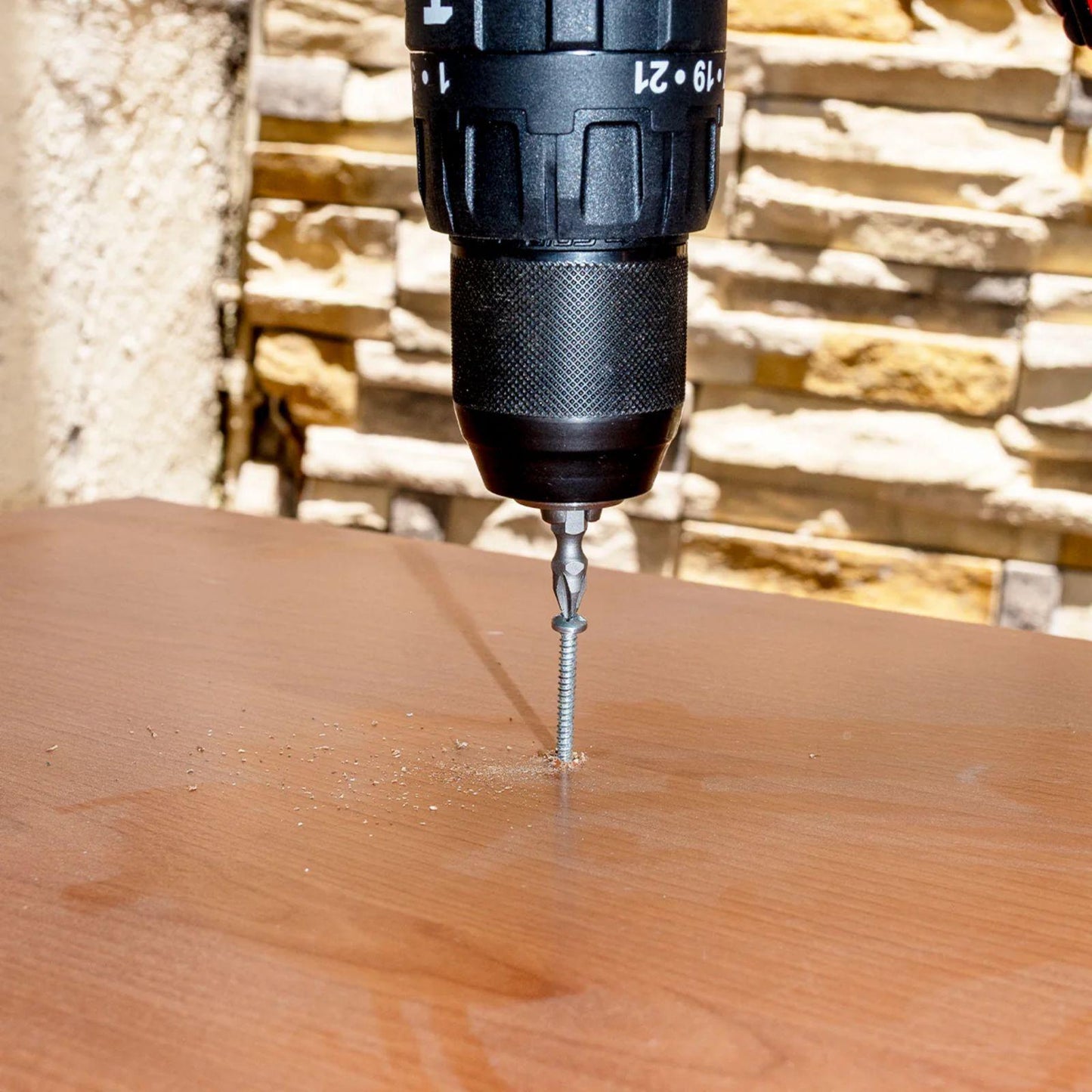 Rotomartillo Inalámbrico Brushless Energizer con Batería y Cargador EZLCD12HBL-CB4