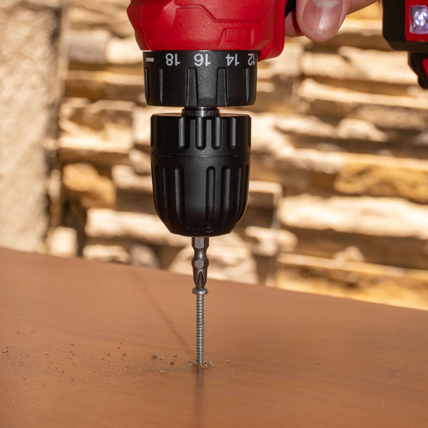 Taladro Inalámbrico Energizer con Batería y Cargador EZLCD38-CB2