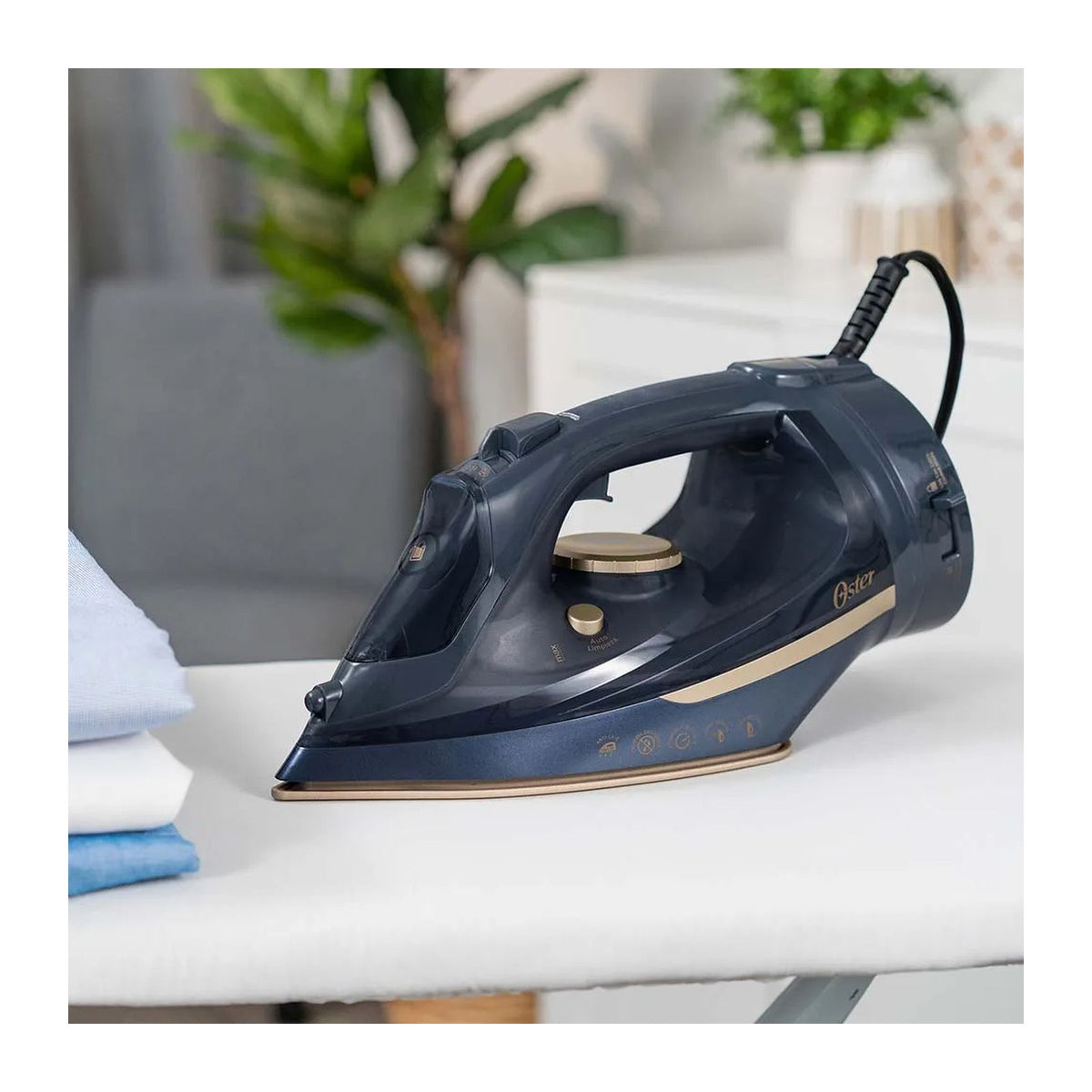 Plancha de Vapor Oster Recargable 2 en 1 Azul GCSTCC5000