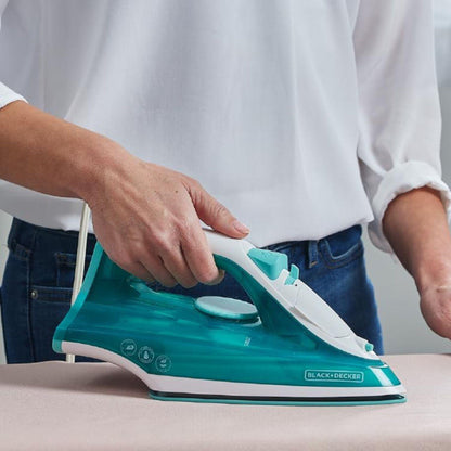 Plancha de Vapor Black+Decker TrueGlide Verde IRBD352