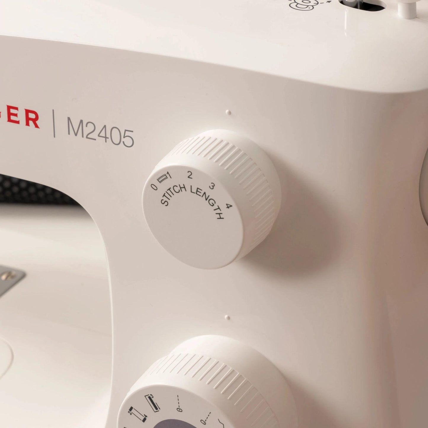 Máquina de Coser Singer M2405