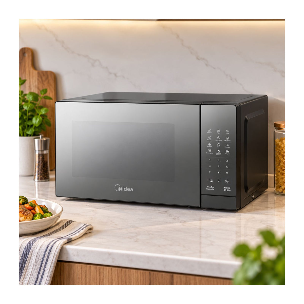 Horno de Microondas Midea 0.7 Pies Cúbicos Negro MMDR07S2MB